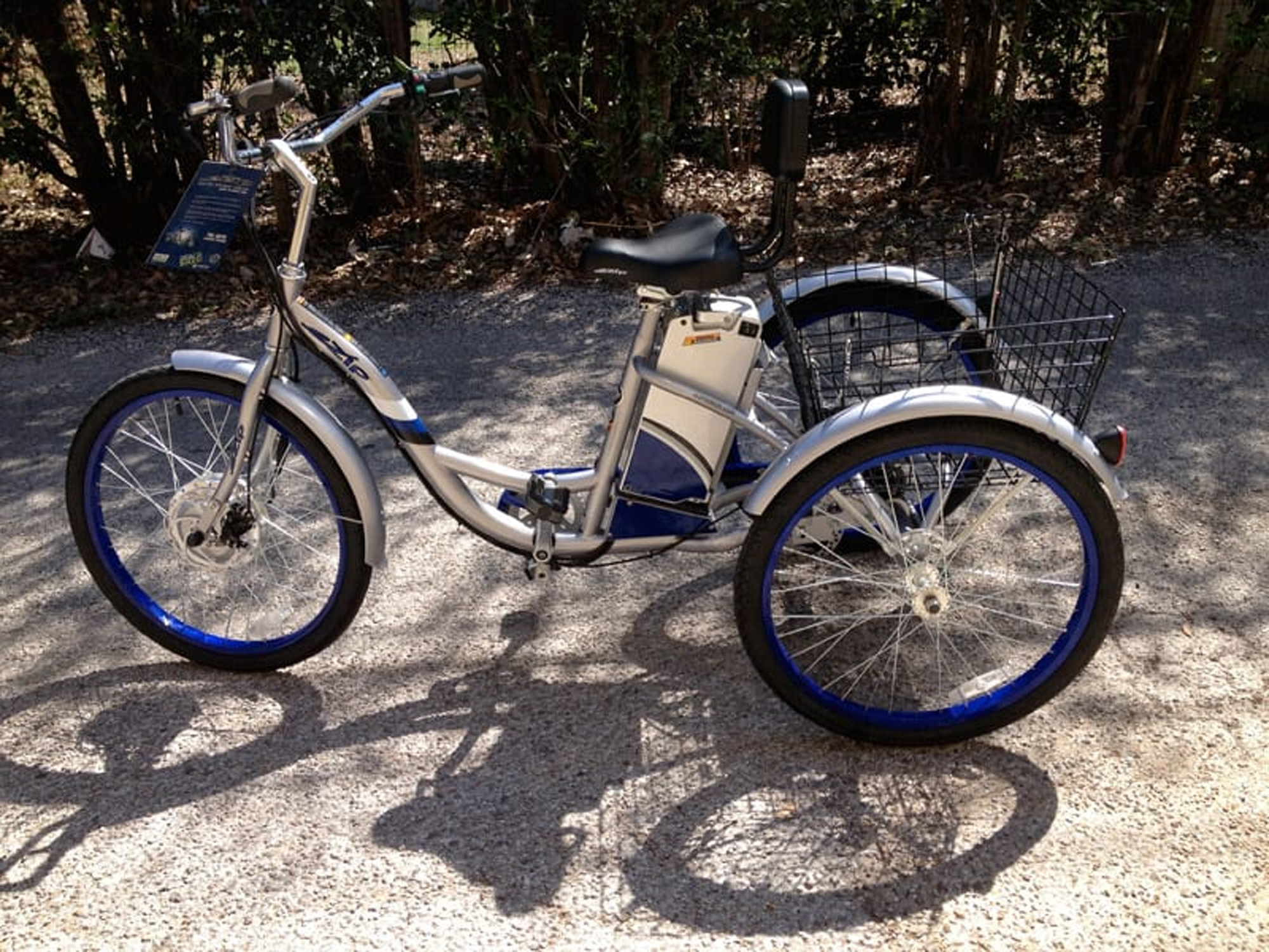 izip electric tricycle